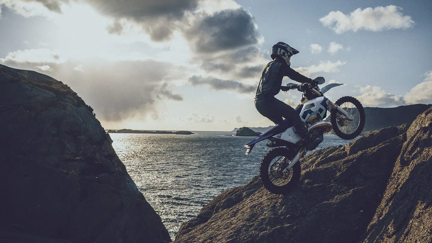 Husqvarna TE 125 modelo 2026